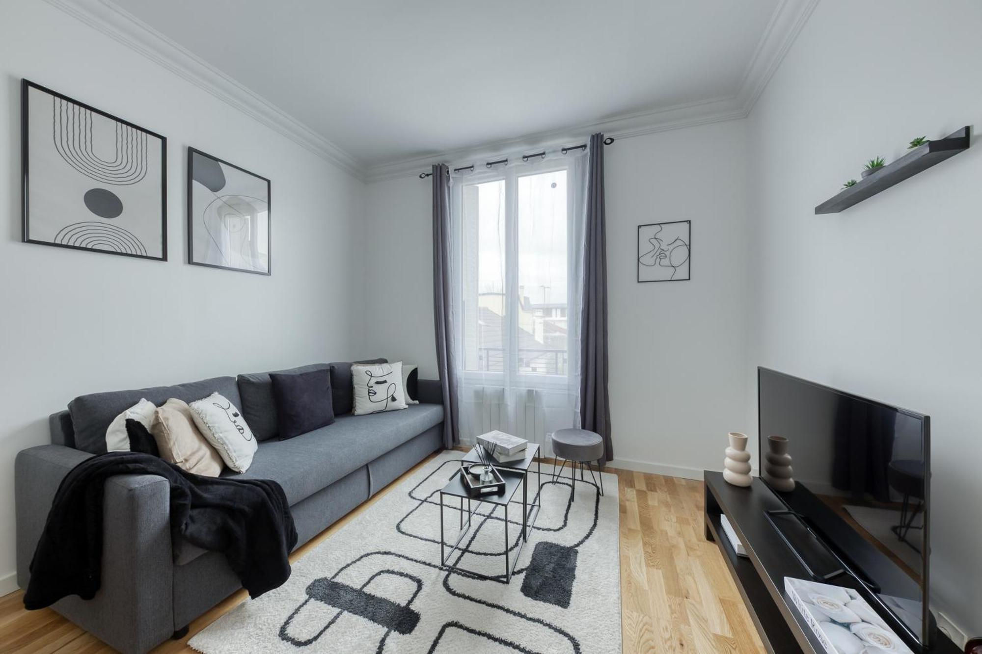 Maison 8 Personnes - Parking - Metro 7 Et Rer B A 6 Minutes La Courneuve Exterior photo